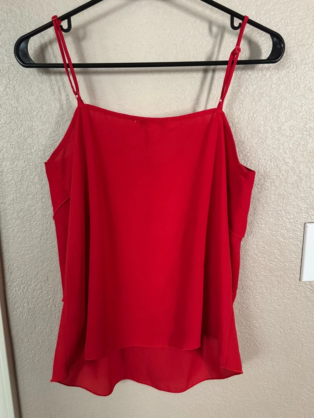 Red Ruffle Tiered Women’s Top - Picture 3 of 4